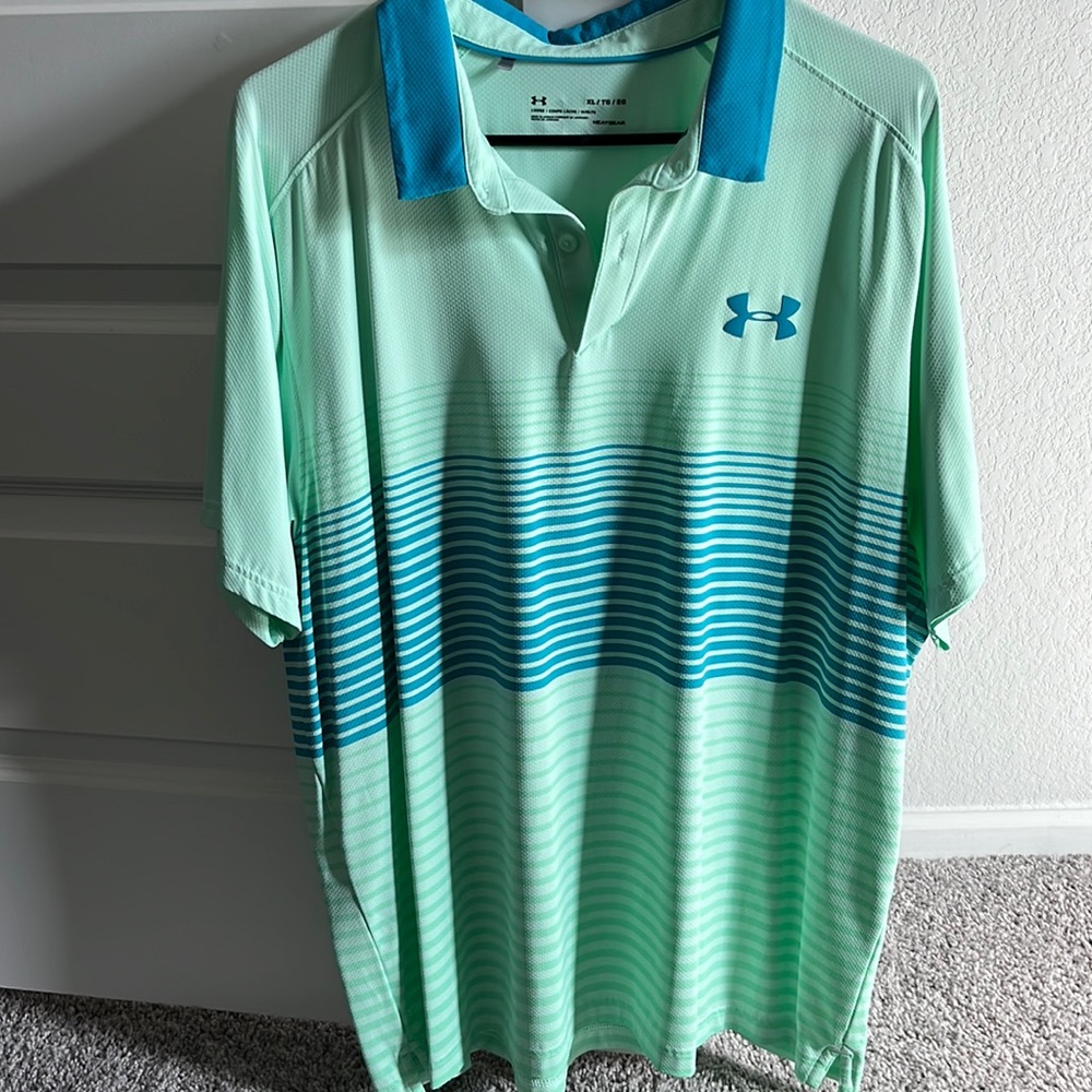 Men’s Under Armour Loose Fit Heatgear Polo size XL